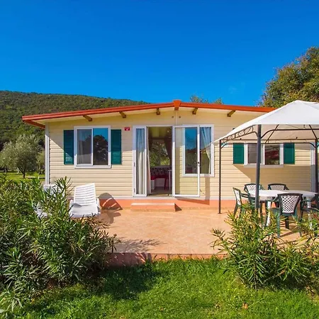 Mobilehome In 16897 Rabac
