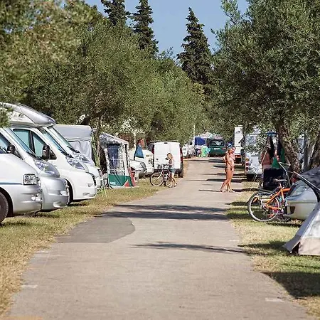 ホリデーパーク Mobilehome In 16897 ラバック