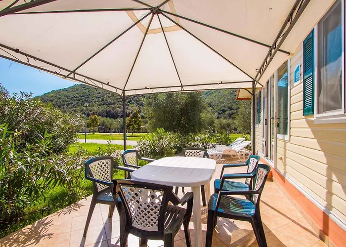 Village de vacances Mobilehome In 16897 *